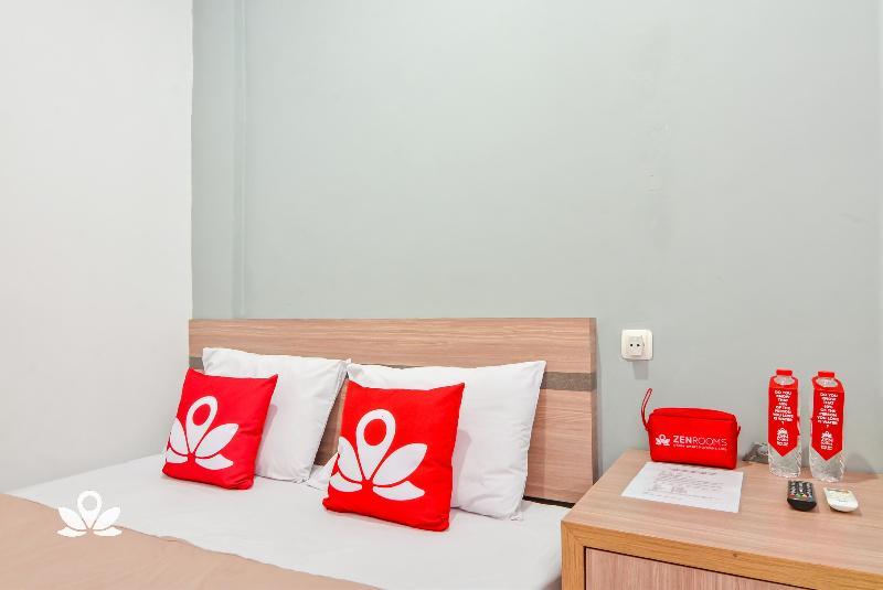 Zen Rooms Karet Pedurenan جاكرتا المظهر الخارجي الصورة